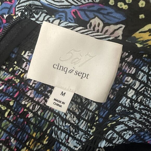 Cinq à Sept Floral Blouse in Blue and Yellow Medium - Picture 4 of 7